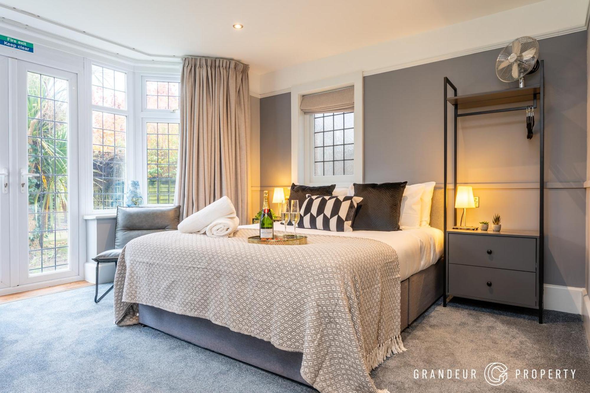 The Cransley By Grandeur Property Bournemouth Eksteriør billede