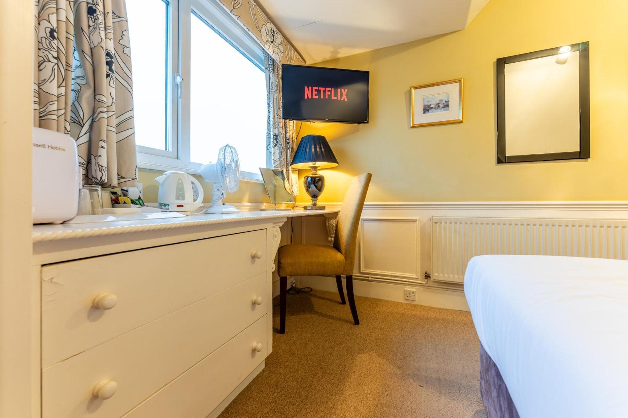 The Cransley By Grandeur Property Bournemouth Eksteriør billede