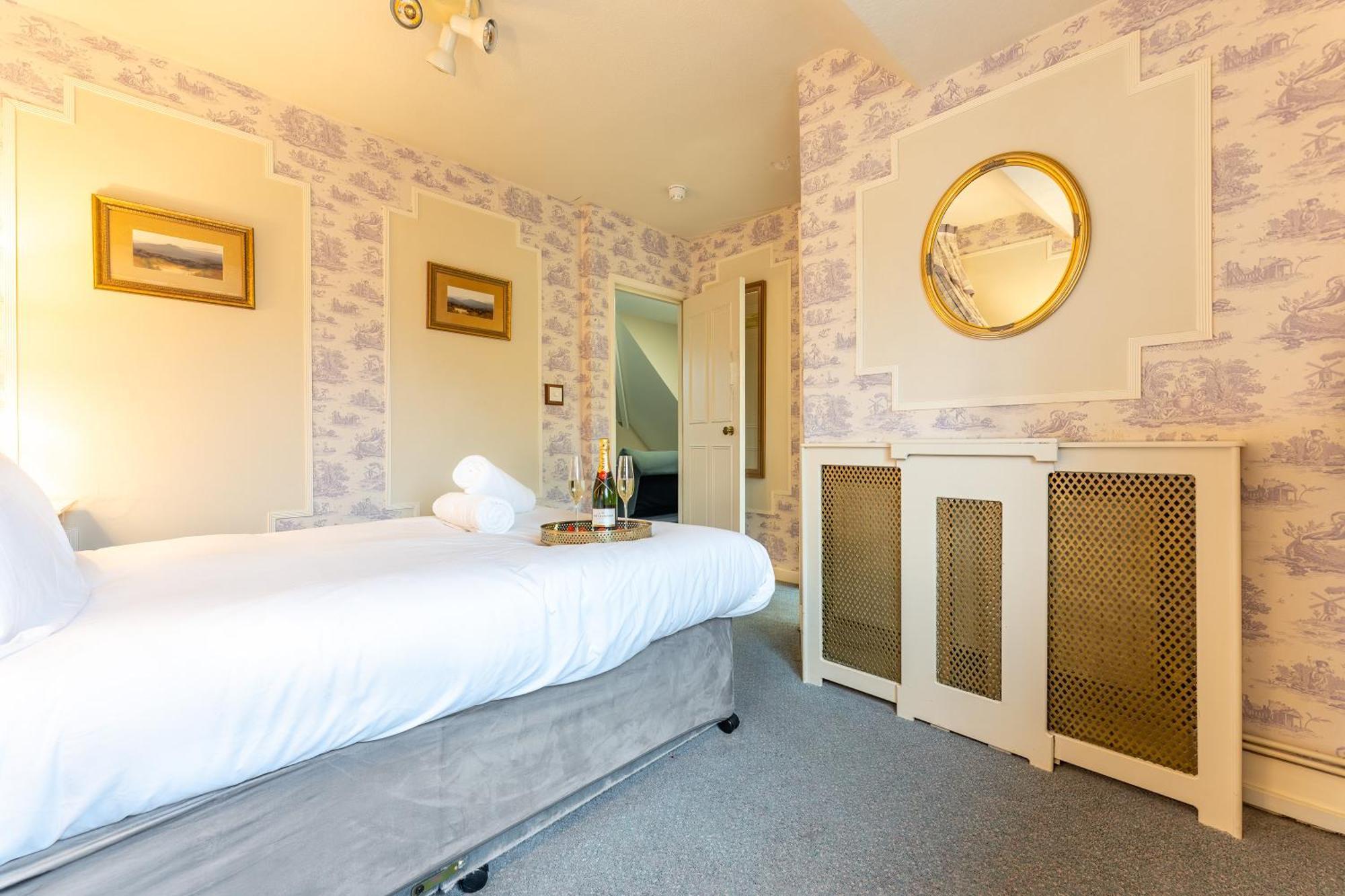 The Cransley By Grandeur Property Bournemouth Eksteriør billede