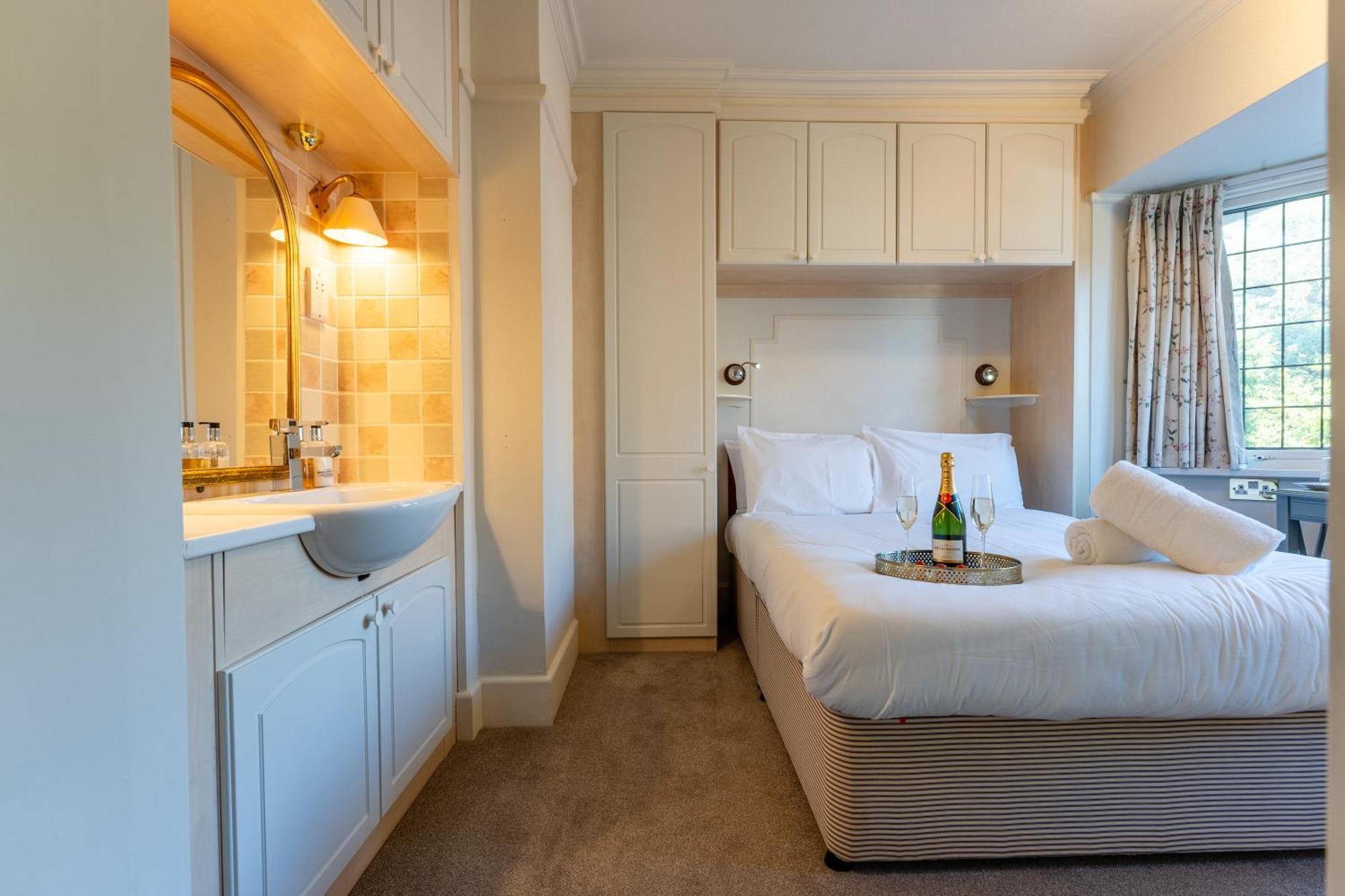 The Cransley By Grandeur Property Bournemouth Eksteriør billede