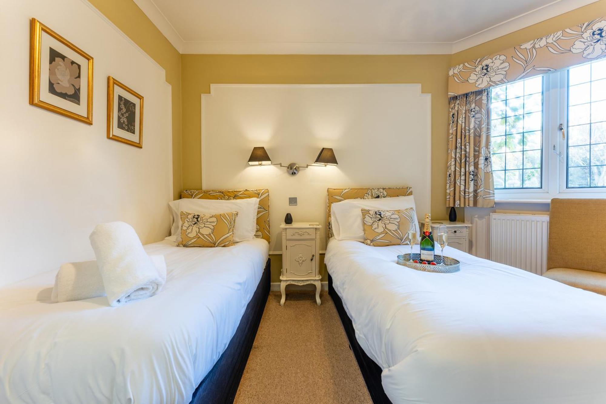 The Cransley By Grandeur Property Bournemouth Eksteriør billede